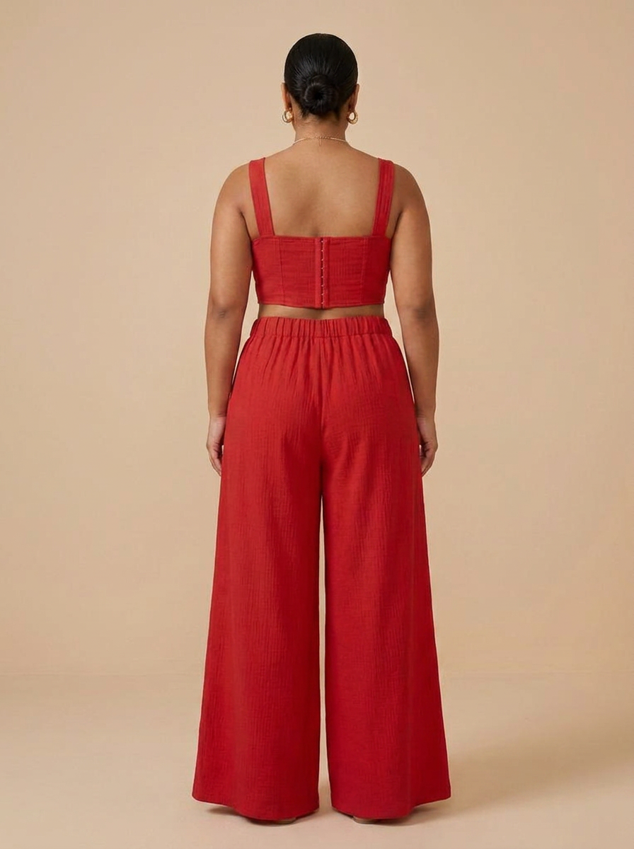 Camila conjunto rojo trasera
