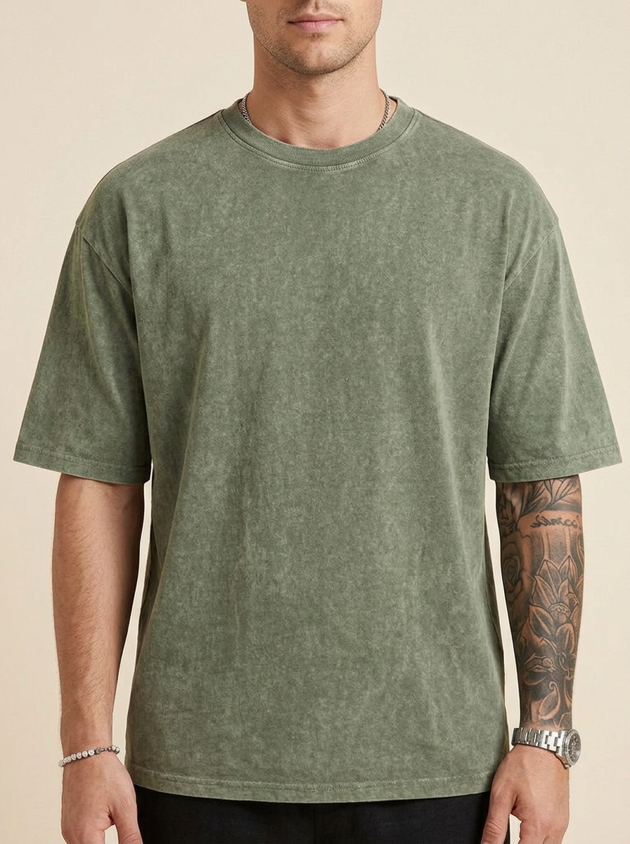 Camiseta Desgastada color verde militar, vista frontal