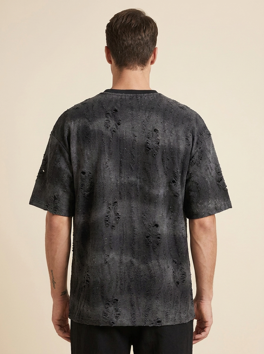 Camiseta Nocturna color gris, vista de espalda