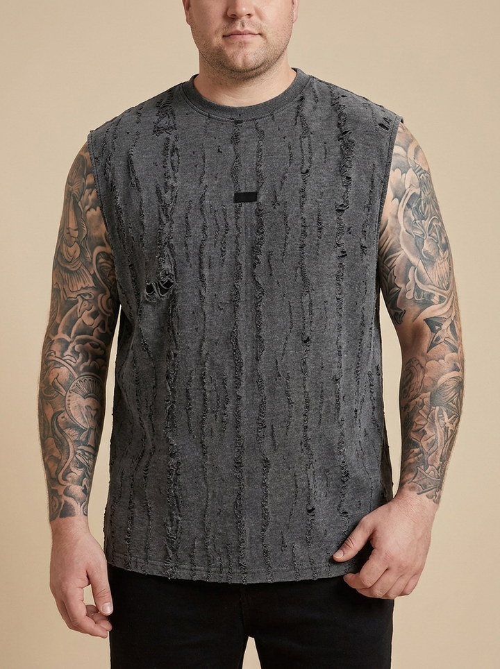 Chaleco Callejero gris oscuro, vista frontal modelo corpulento