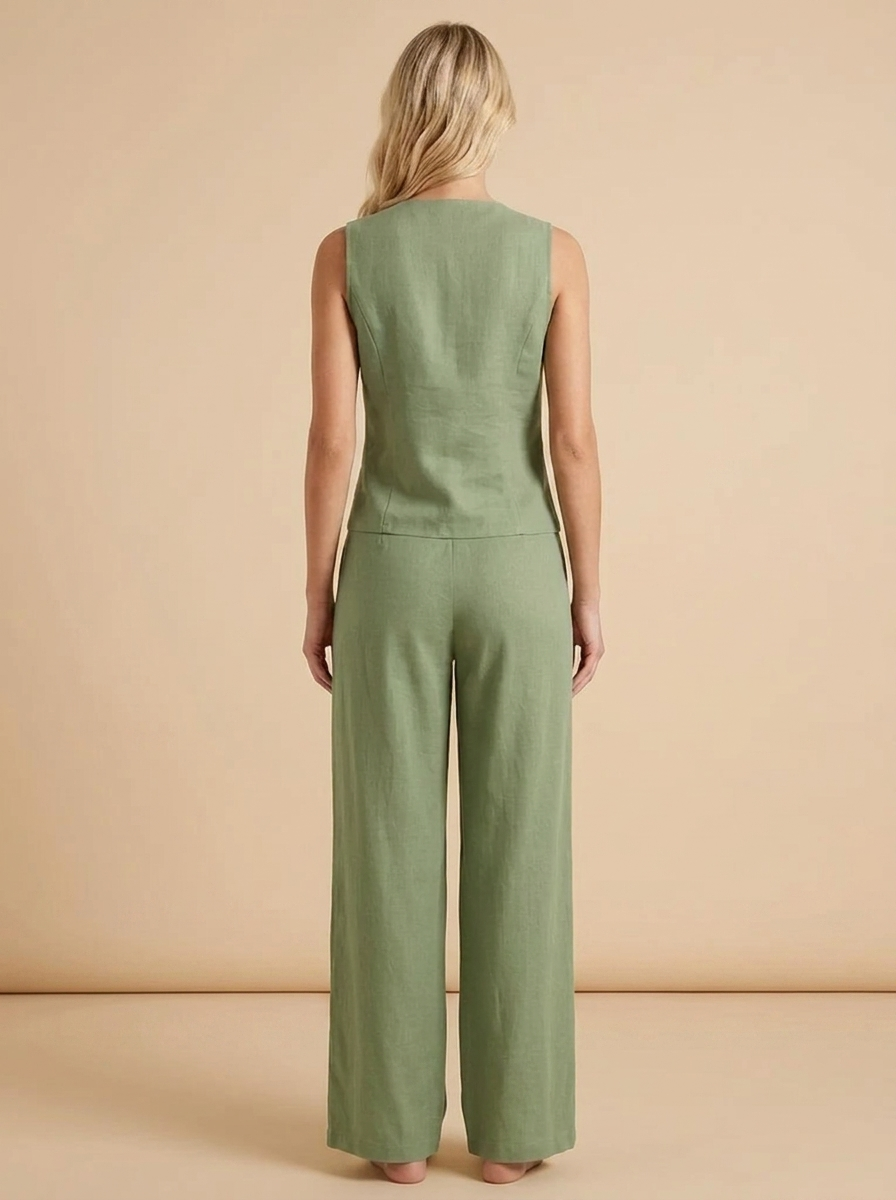 Elena conjunto verde modelo delgada trasera