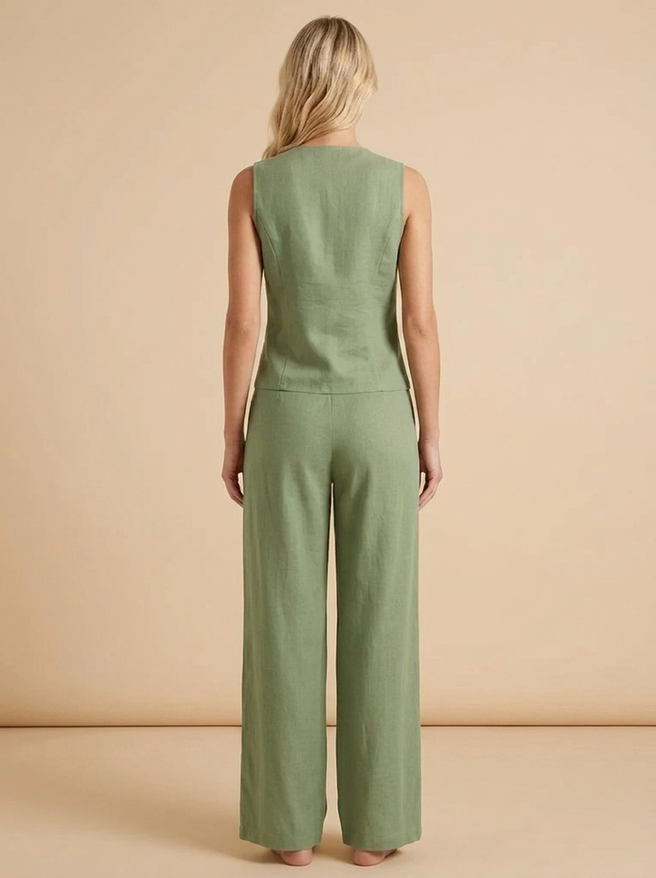 Elena conjunto verde modelo delgada trasera
