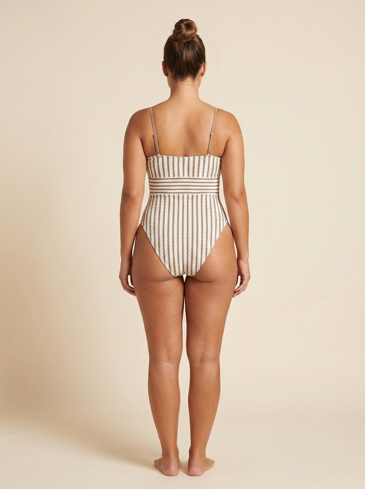 Ibiza - modelo curvy, vista trasera
