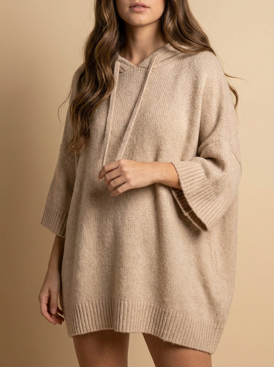 Sudadera Vega poncho con capucha color beige, vista frontal